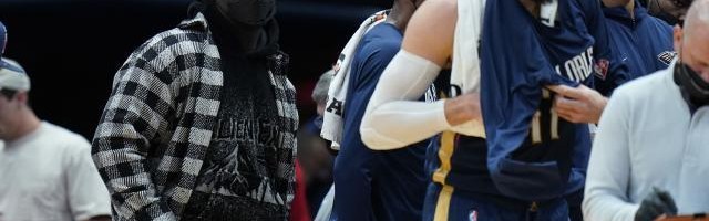 世界杯在线观看-脚伤继续困扰锡安，他和鹈鹕需要好好想想未来了